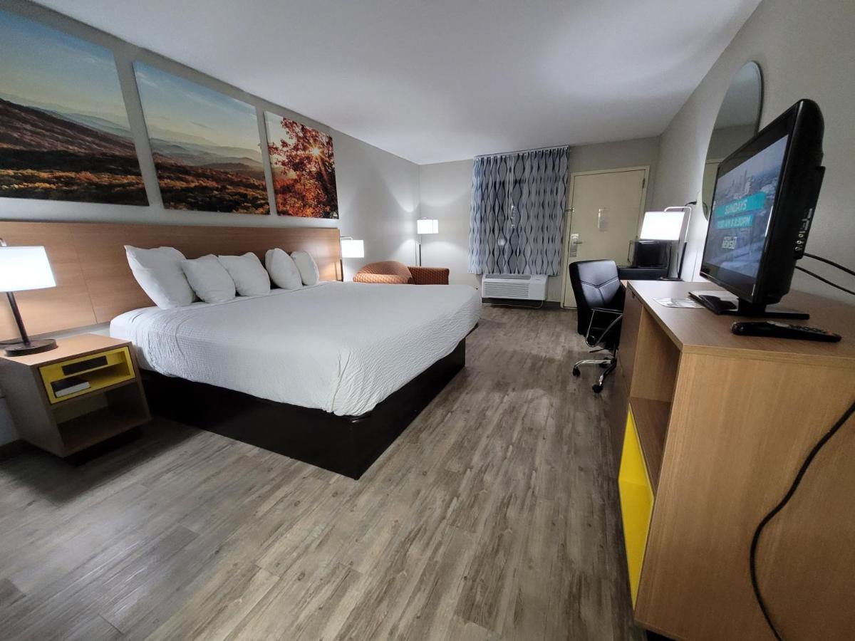 Days Inn By Wyndham Biscoe Kültér fotó